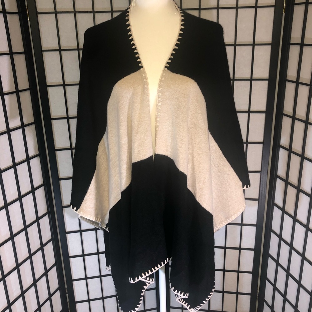 Gianni Bini Tyson Dreamweaver Cardigan